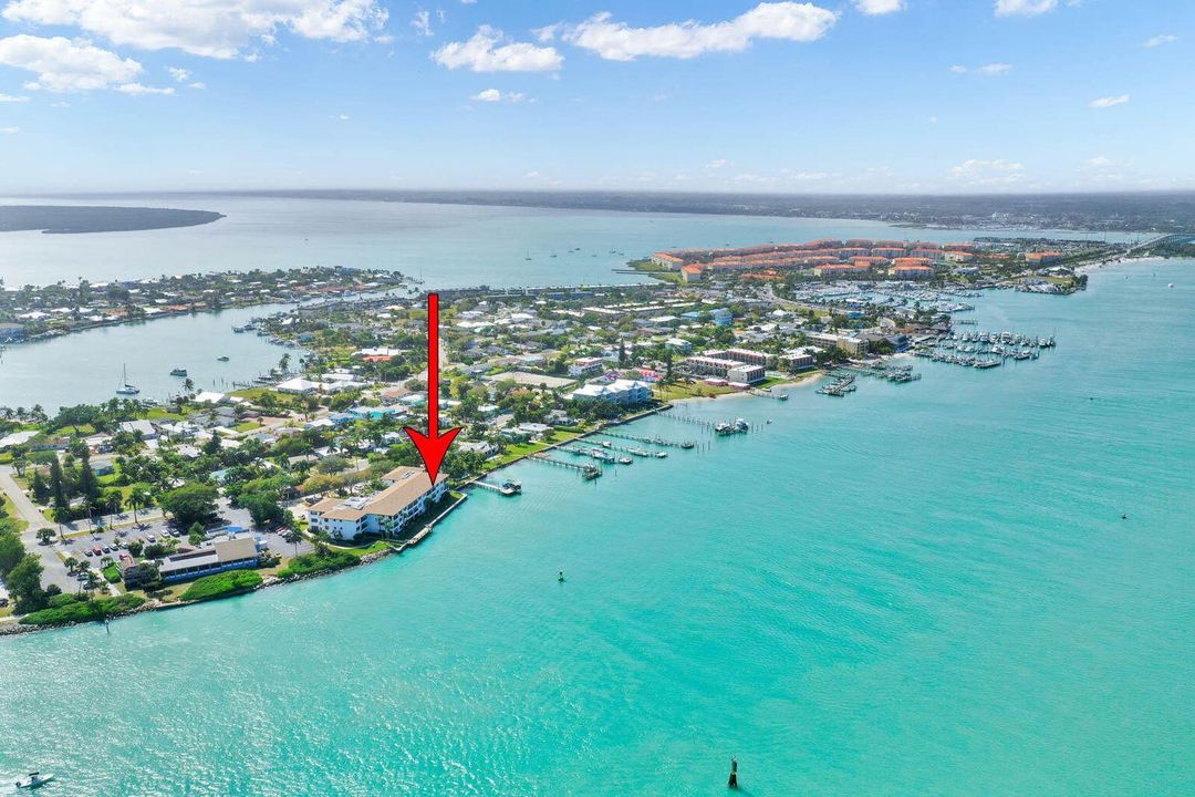 待售: $479,000 (2 贝兹, 2 浴室, 1208 平方英尺)