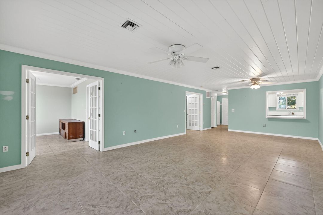 待售: $479,000 (2 贝兹, 2 浴室, 1208 平方英尺)