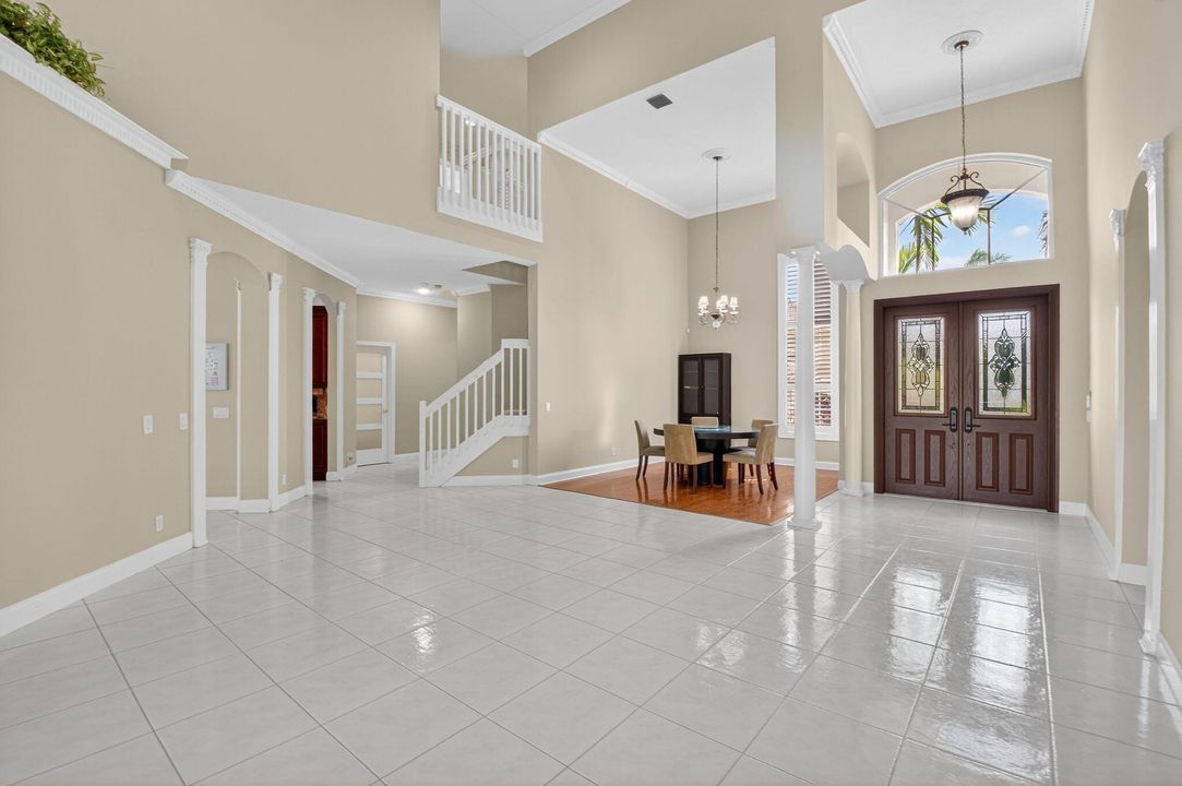 For Rent: $5,900 (5 beds, 3 baths, 3390 Square Feet)