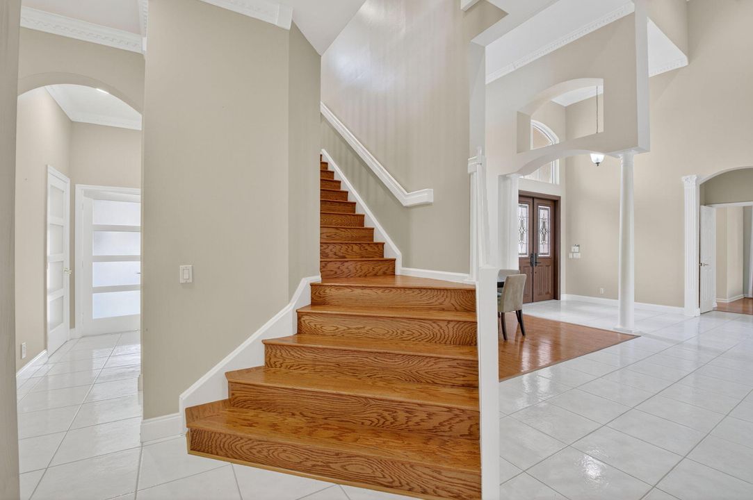 For Rent: $5,900 (5 beds, 3 baths, 3390 Square Feet)