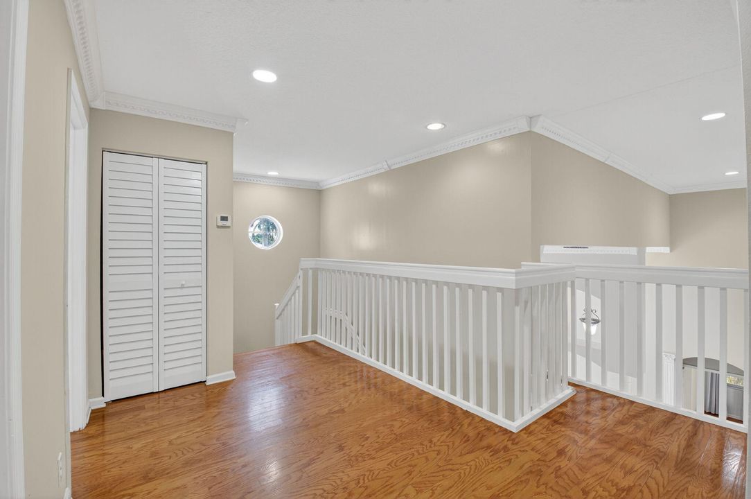 For Rent: $5,900 (5 beds, 3 baths, 3390 Square Feet)