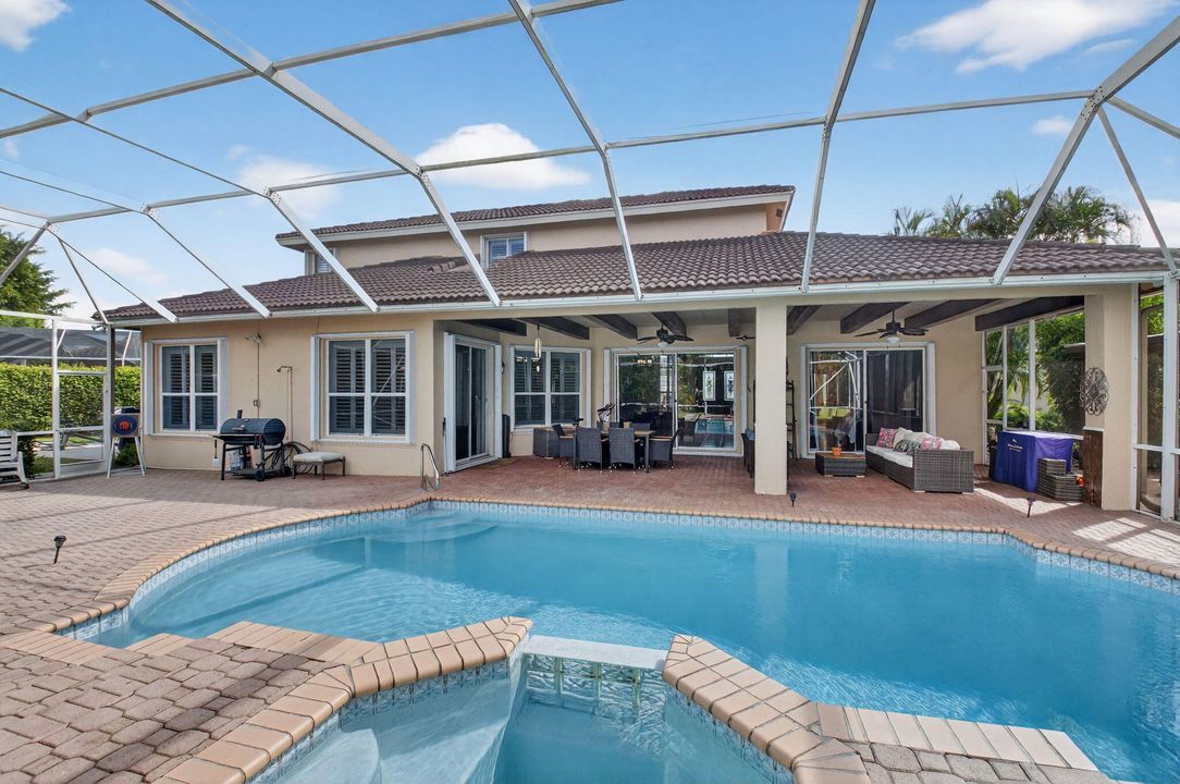 For Rent: $5,900 (5 beds, 3 baths, 3390 Square Feet)