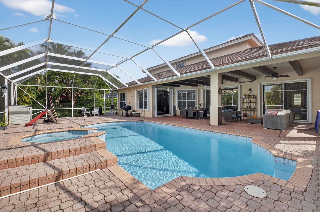 For Rent: $5,900 (5 beds, 3 baths, 3390 Square Feet)