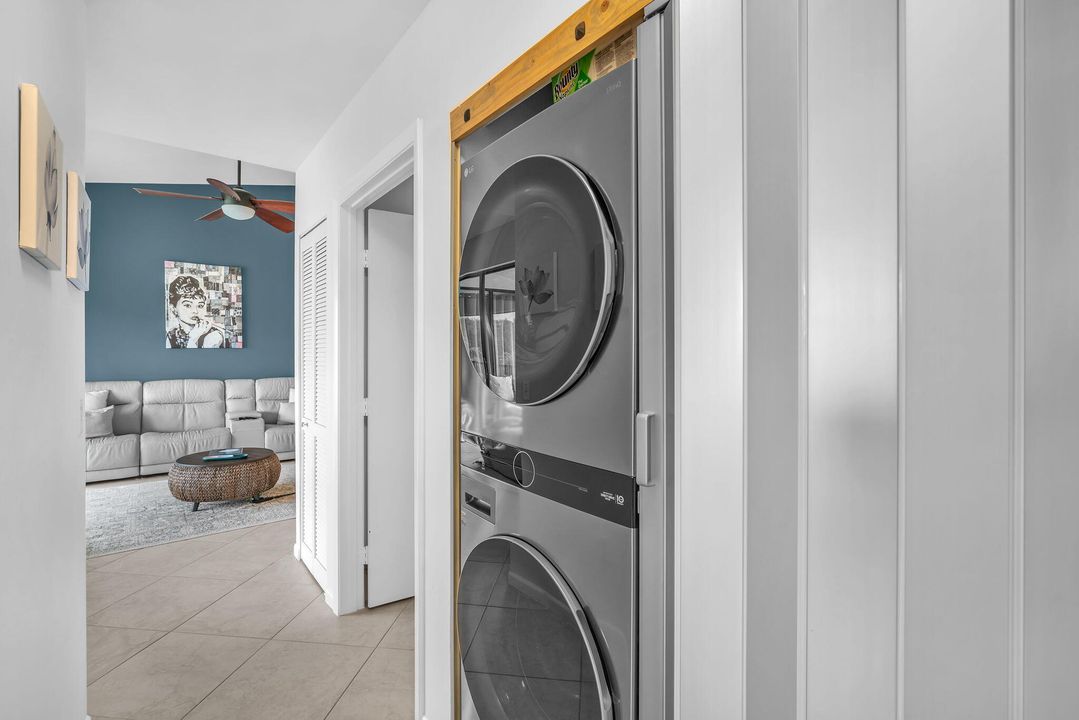 出租: $2,800 (3 贝兹, 2 浴室, 1374 平方英尺)