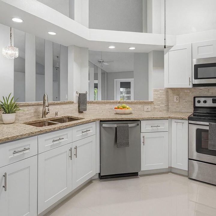 For Rent: $2,850 (2 beds, 2 baths, 1425 Square Feet)