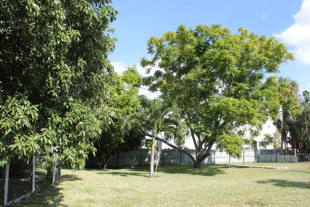 待售: $799,000 (2 贝兹, 2 浴室, 1625 平方英尺)