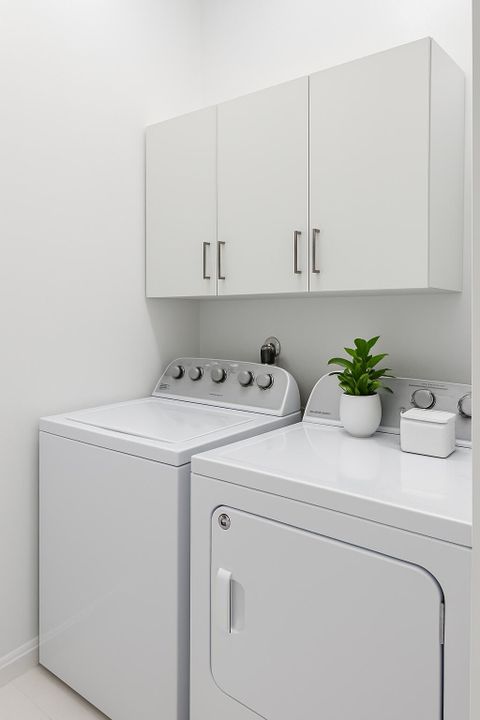 For Rent: $2,850 (2 beds, 2 baths, 1425 Square Feet)