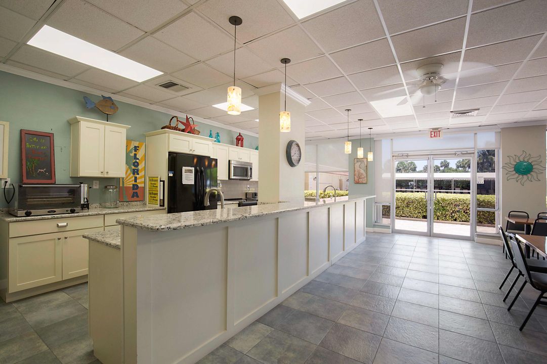 For Rent: $5,600 (2 beds, 2 baths, 1078 Square Feet)