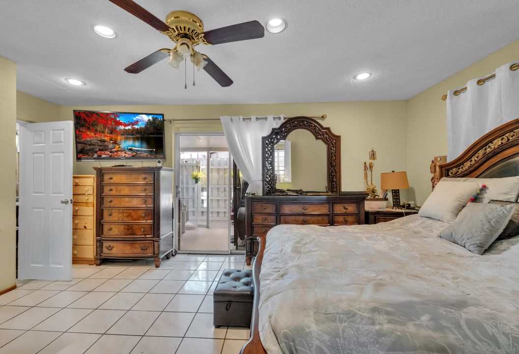 En Venta: $605,000 (4 camas, 0 baños, 1491 Pies cuadrados)