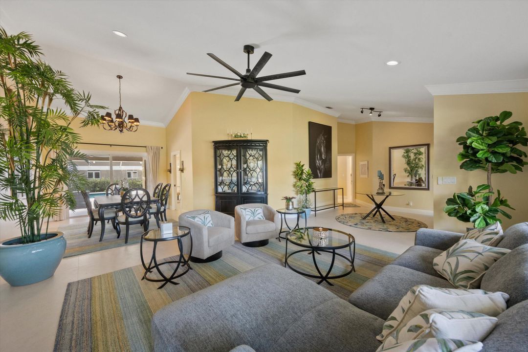 En Venta: $4,299,000 (4 camas, 4 baños, 2933 Pies cuadrados)