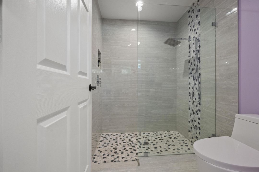 En Venta: $4,299,000 (4 camas, 4 baños, 2933 Pies cuadrados)