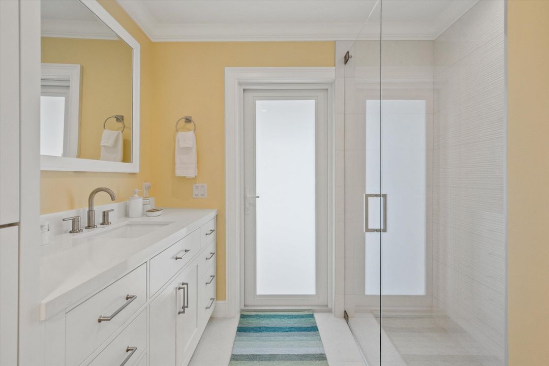 En Venta: $4,299,000 (4 camas, 4 baños, 2933 Pies cuadrados)