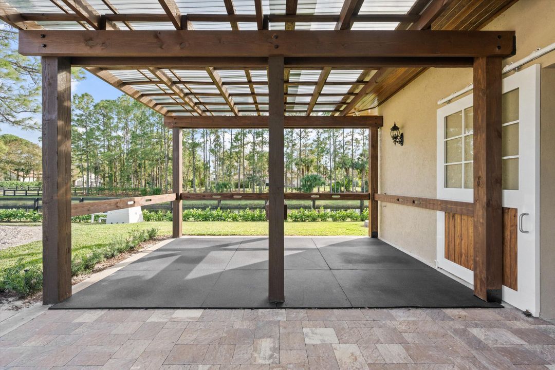 En Venta: $4,299,000 (4 camas, 4 baños, 2933 Pies cuadrados)