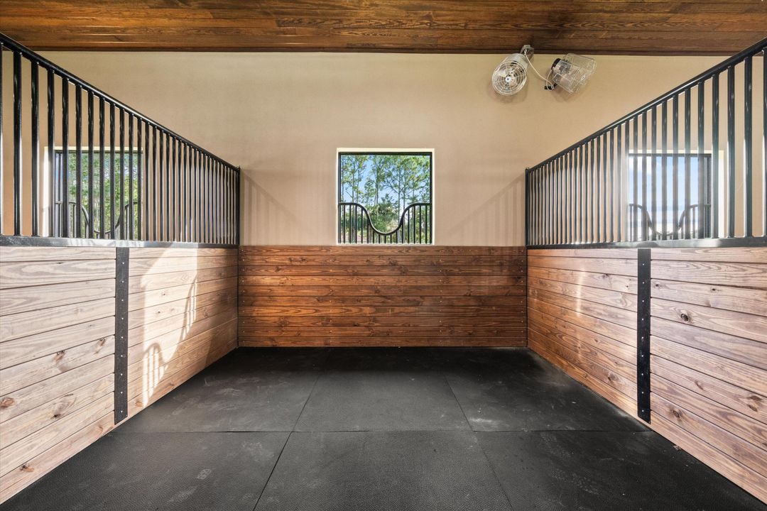 En Venta: $4,299,000 (4 camas, 4 baños, 2933 Pies cuadrados)