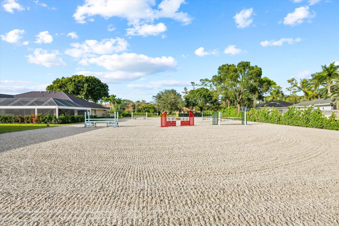 En Venta: $4,299,000 (4 camas, 4 baños, 2933 Pies cuadrados)