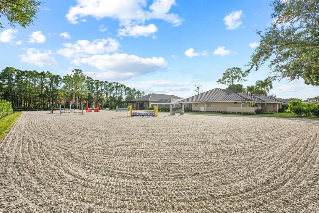 En Venta: $4,299,000 (4 camas, 4 baños, 2933 Pies cuadrados)