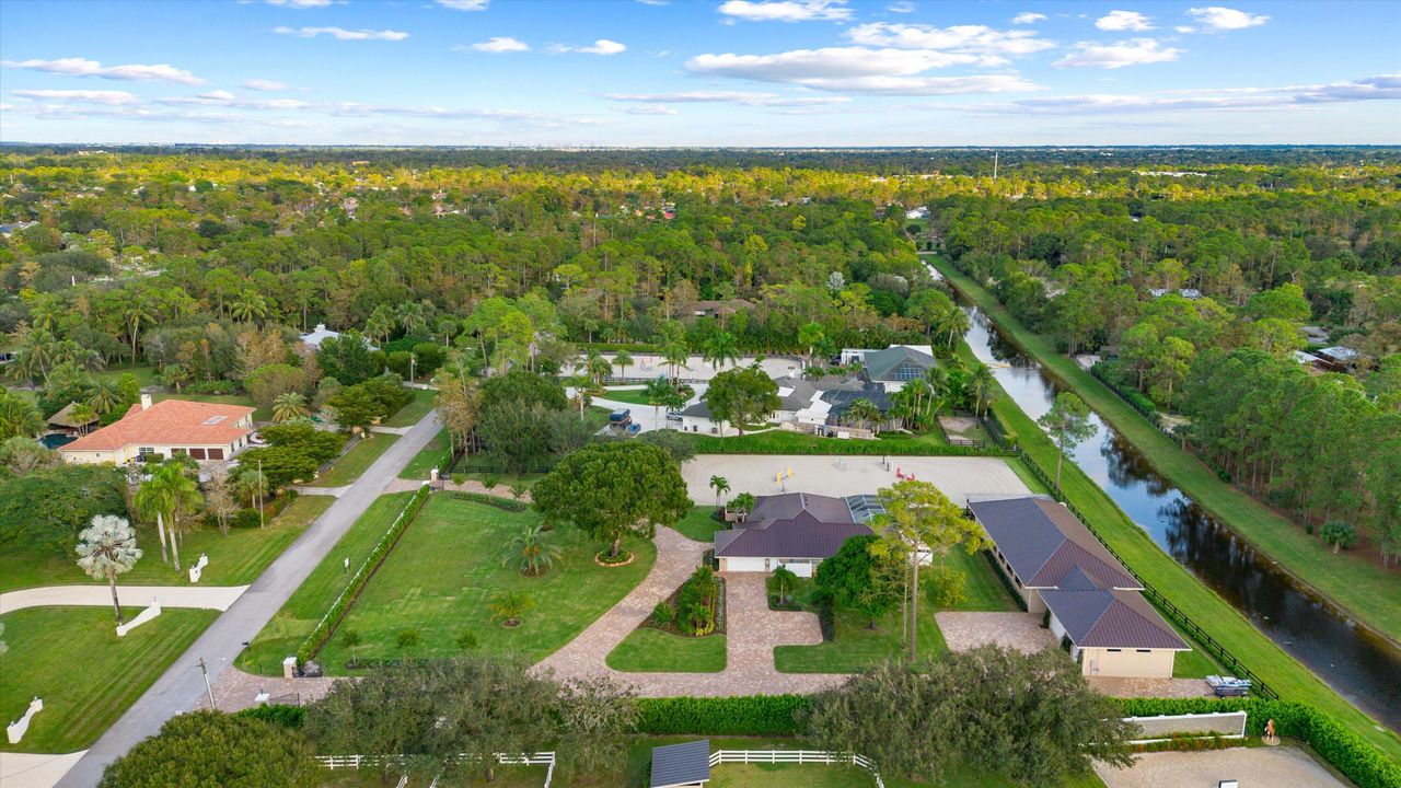 En Venta: $4,299,000 (4 camas, 4 baños, 2933 Pies cuadrados)