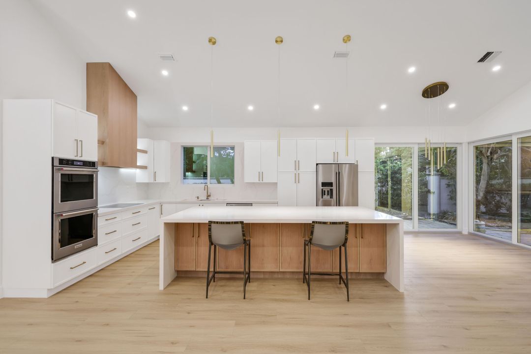 En Renta: $12,900 (3 camas, 2 baños, 1841 Pies cuadrados)