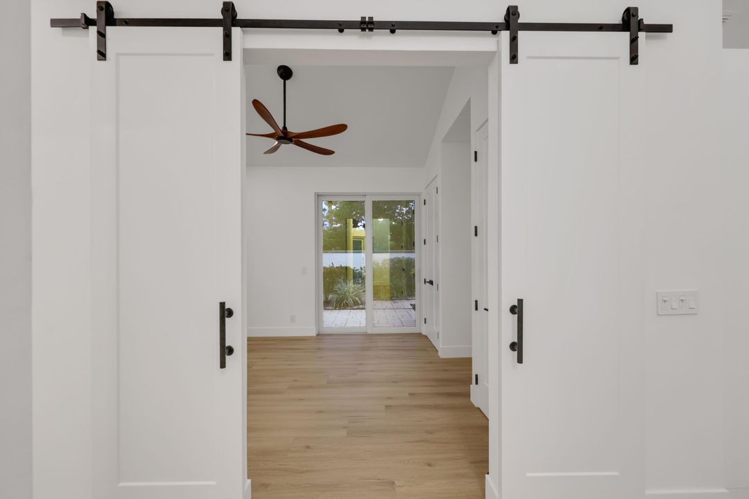 En Renta: $12,900 (3 camas, 2 baños, 1841 Pies cuadrados)