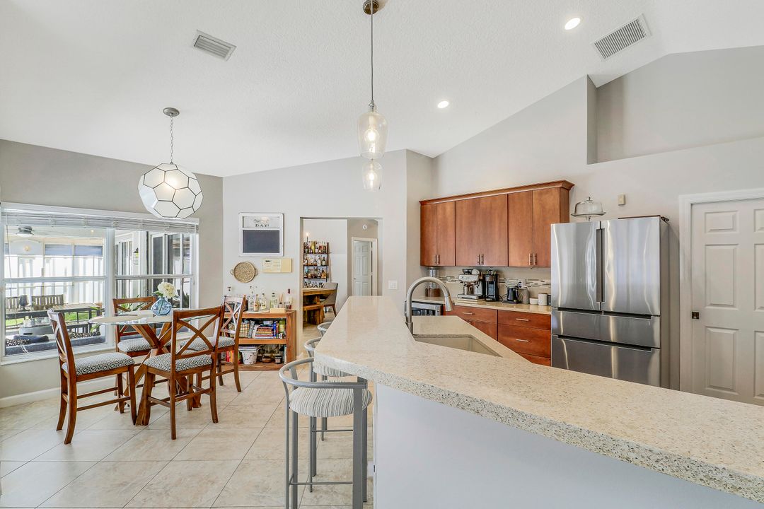 Active With Contract: $799,000 (3 beds, 2 baths, 1919 Square Feet)