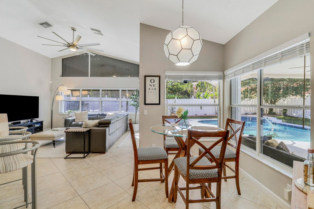 Active With Contract: $799,000 (3 beds, 2 baths, 1919 Square Feet)