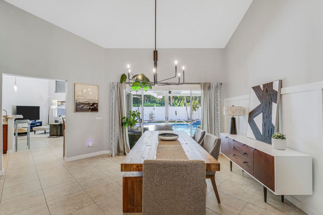 Active With Contract: $799,000 (3 beds, 2 baths, 1919 Square Feet)