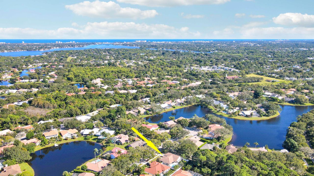 Active With Contract: $799,000 (3 beds, 2 baths, 1919 Square Feet)