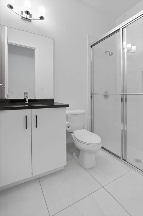 For Rent: $12,500 (5 beds, 7 baths, 4605 Square Feet)