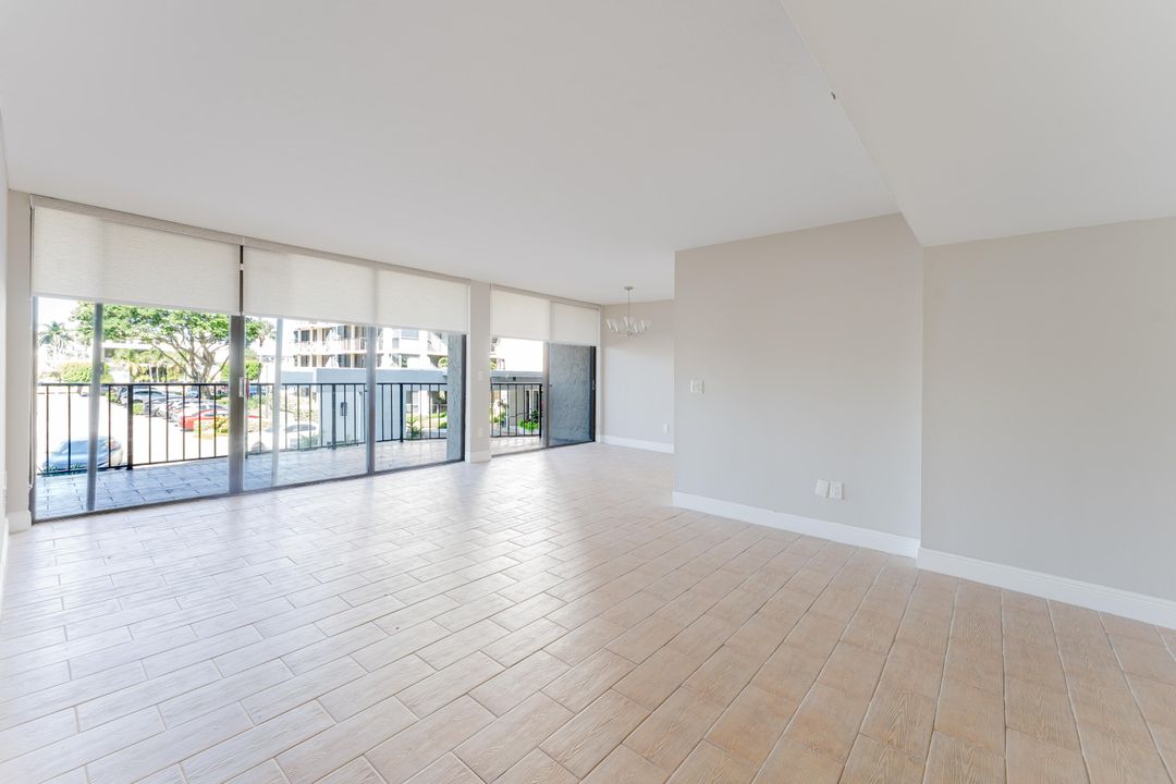 For Rent: $3,450 (2 beds, 2 baths, 1315 Square Feet)