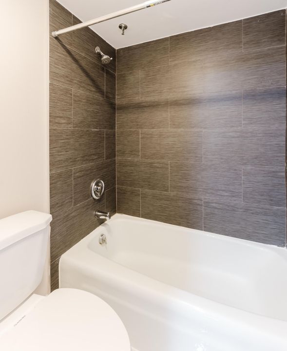 For Rent: $3,450 (2 beds, 2 baths, 1315 Square Feet)