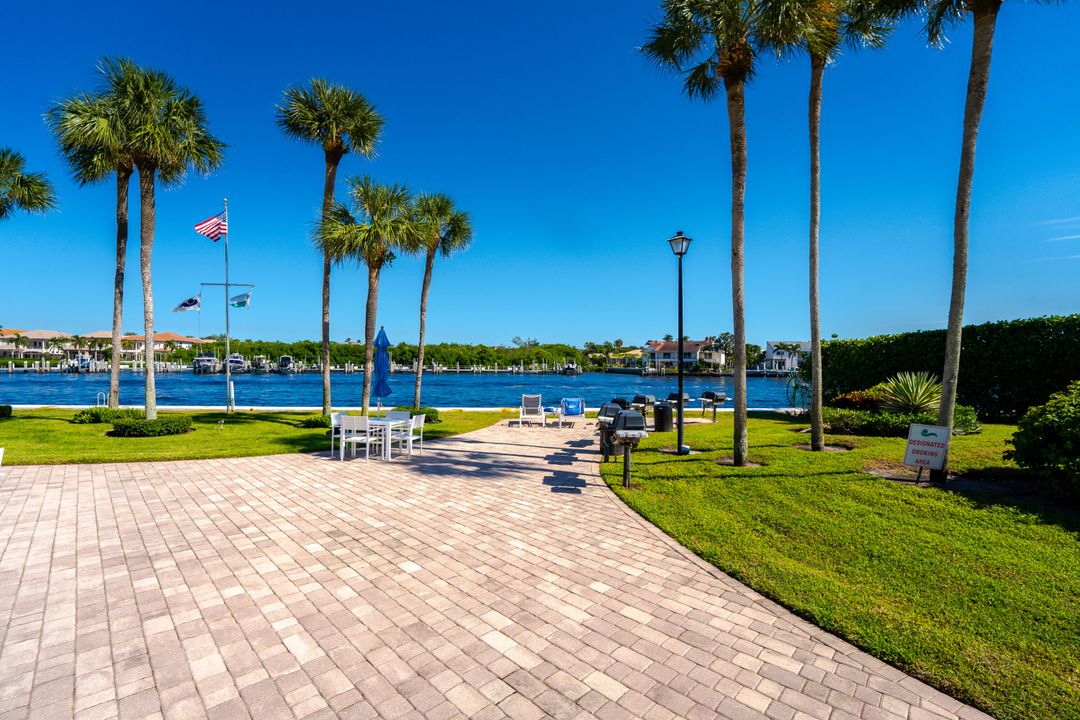 For Rent: $3,450 (2 beds, 2 baths, 1315 Square Feet)