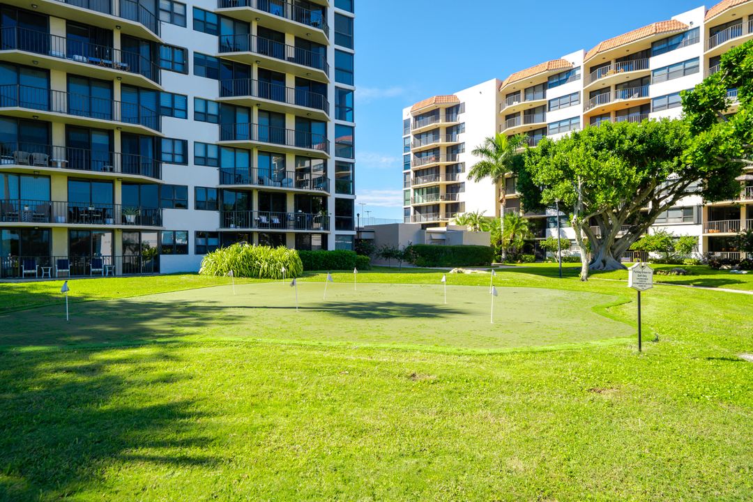 For Rent: $3,450 (2 beds, 2 baths, 1315 Square Feet)