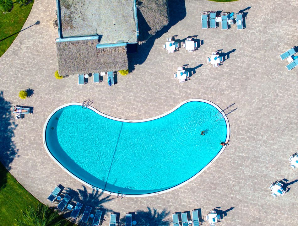 For Rent: $3,450 (2 beds, 2 baths, 1315 Square Feet)