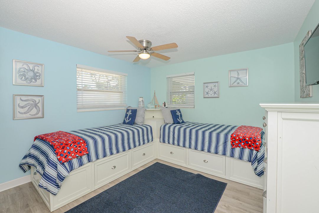 В аренду: $3,800 (2 спален, 1 ванн, 783 Квадратных фут)