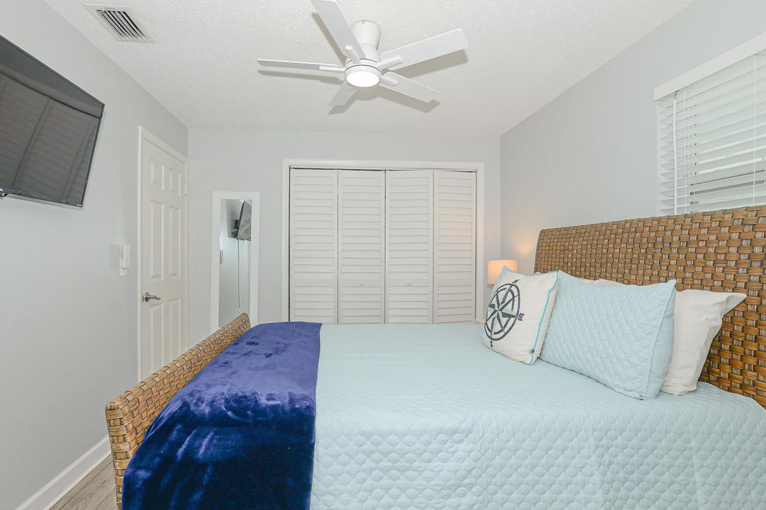 В аренду: $3,800 (2 спален, 1 ванн, 783 Квадратных фут)