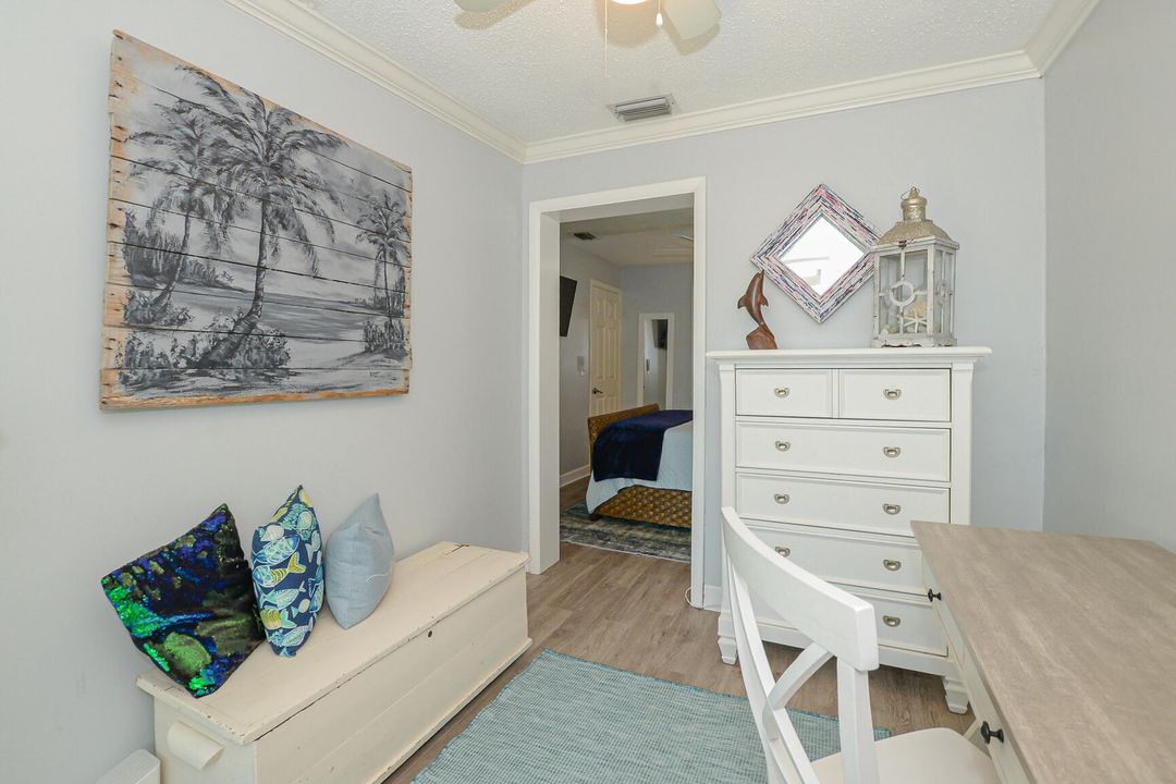 В аренду: $3,800 (2 спален, 1 ванн, 783 Квадратных фут)