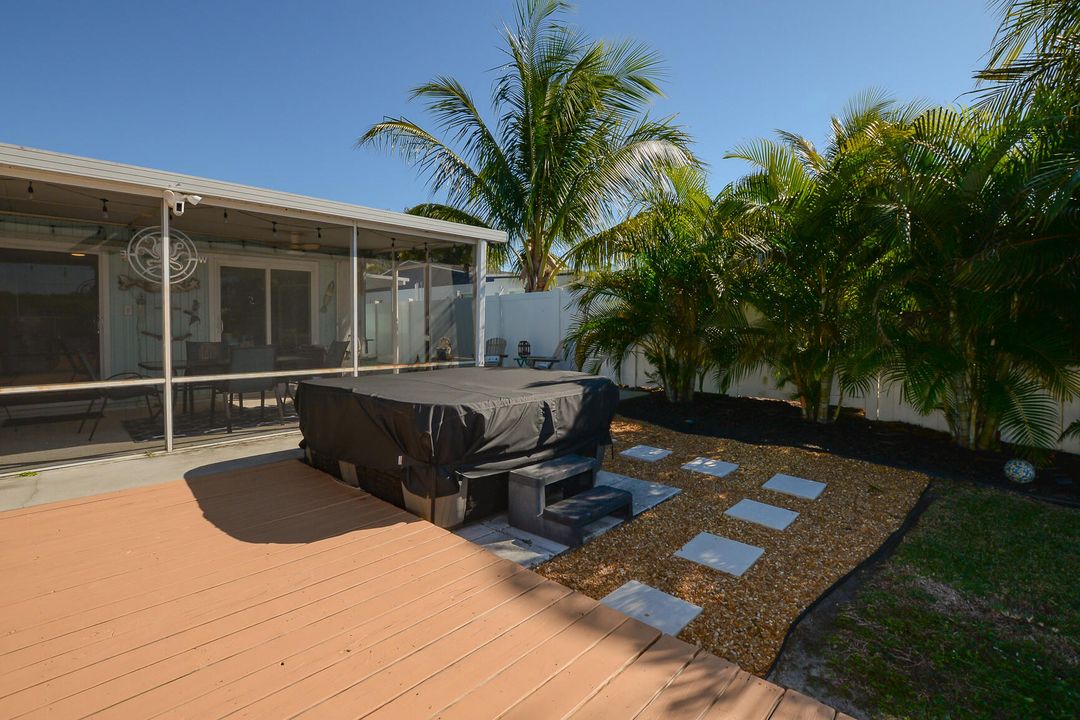 В аренду: $3,800 (2 спален, 1 ванн, 783 Квадратных фут)