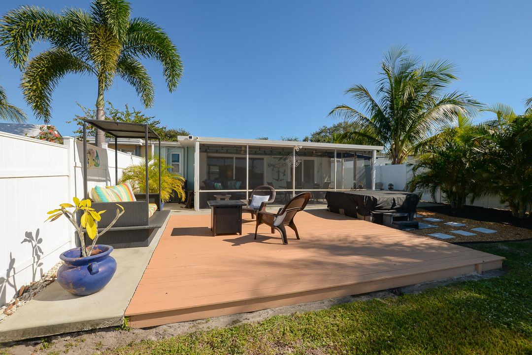 В аренду: $3,800 (2 спален, 1 ванн, 783 Квадратных фут)