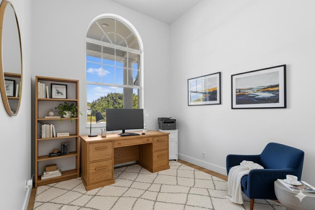 For Sale: $1,150,000 (5 beds, 3 baths, 2955 Square Feet)