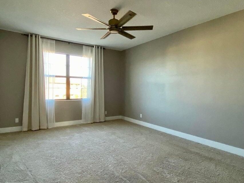 For Rent: $4,975 (3 beds, 3 baths, 2252 Square Feet)