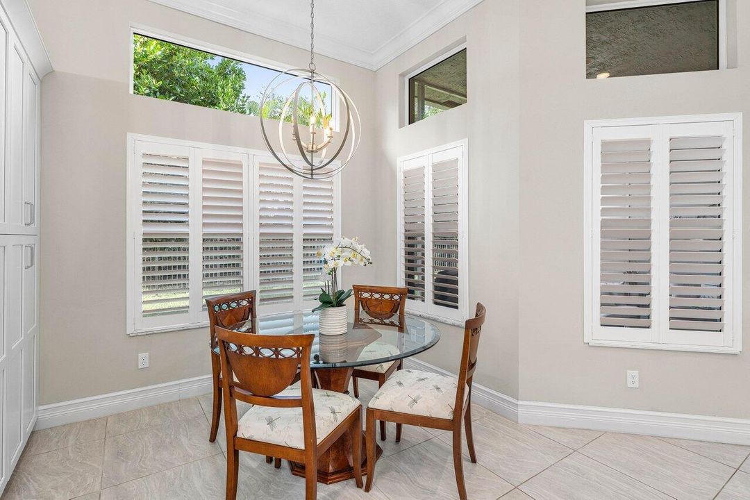 For Sale: $1,200,000 (4 beds, 3 baths, 2685 Square Feet)