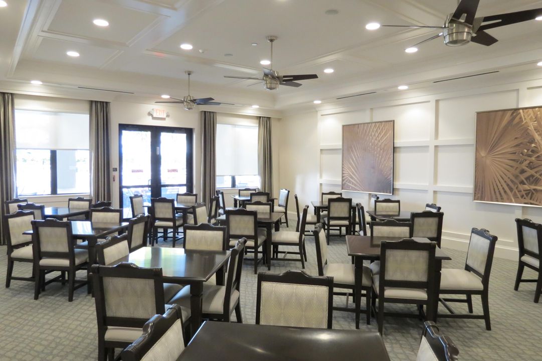 For Sale: $1,200,000 (4 beds, 3 baths, 2685 Square Feet)