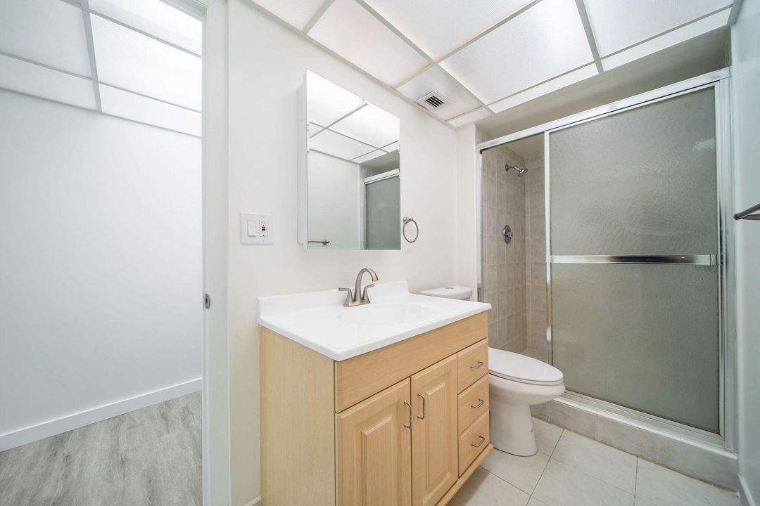 For Sale: $350,000 (2 beds, 2 baths, 1262 Square Feet)