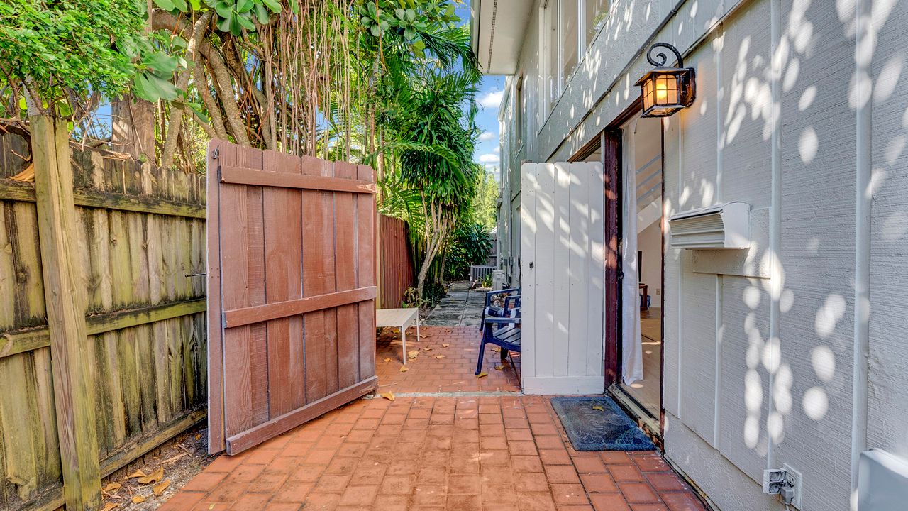 待售: $1,485,000 (0 贝兹, 0 浴室, 3058 平方英尺)