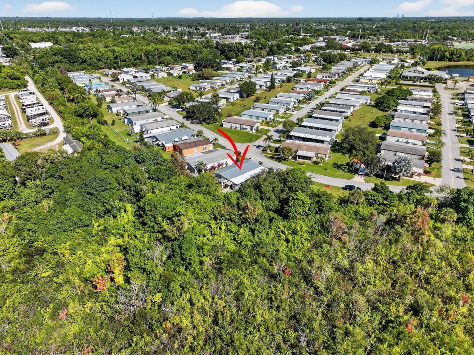 Active With Contract: $142,900 (2 beds, 2 baths, 1248 Square Feet)