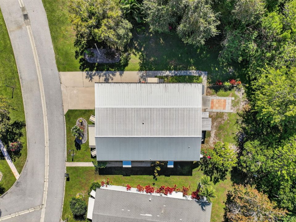 Active With Contract: $142,900 (2 beds, 2 baths, 1248 Square Feet)