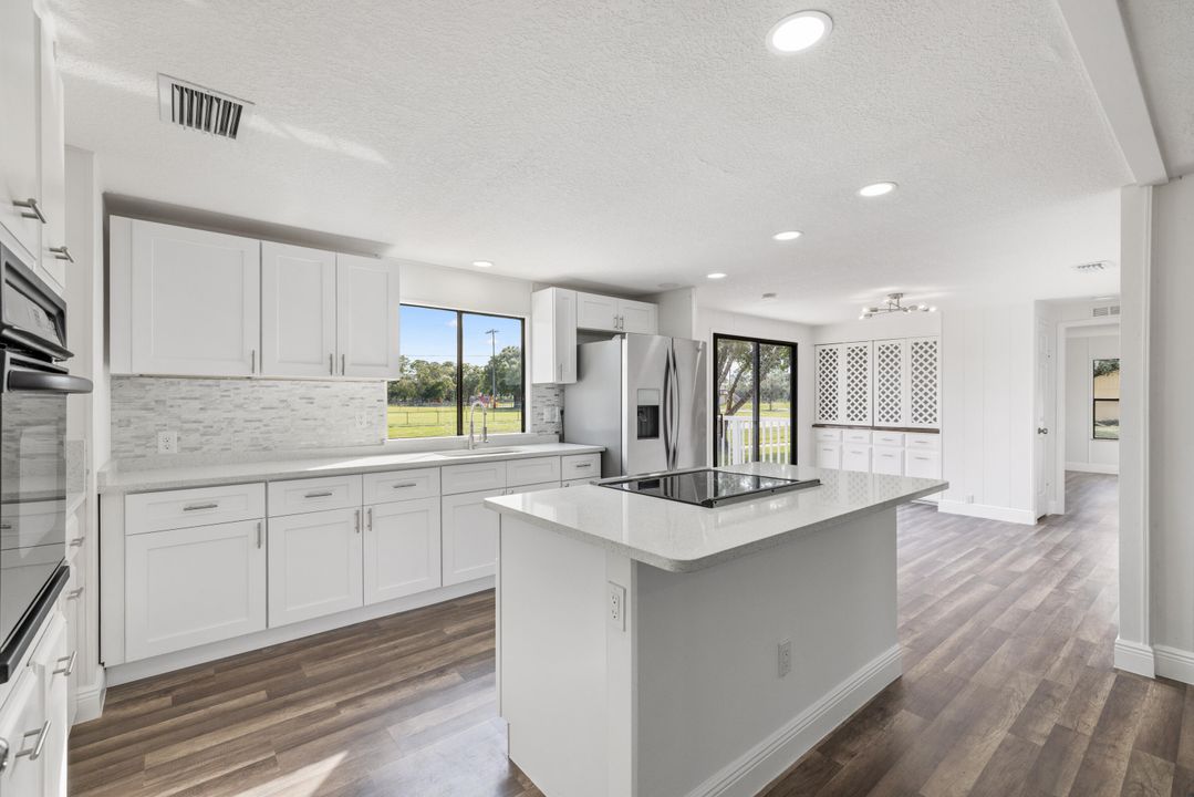 For Sale: $280,000 (2 beds, 2 baths, 1485 Square Feet)