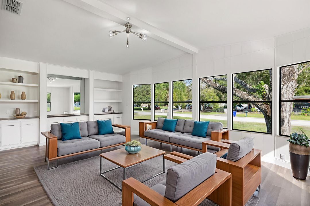 For Sale: $280,000 (2 beds, 2 baths, 1485 Square Feet)