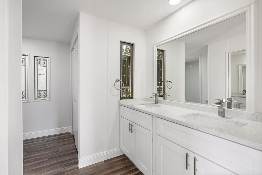 For Sale: $280,000 (2 beds, 2 baths, 1485 Square Feet)