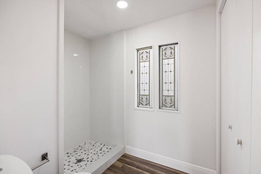 For Sale: $280,000 (2 beds, 2 baths, 1485 Square Feet)